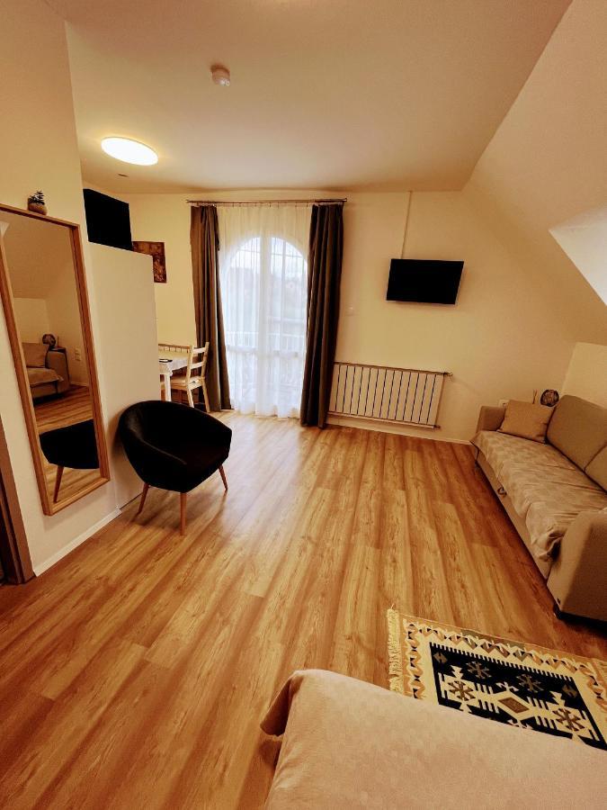 Regori Haz Hotel Balatongyörök Eksteriør billede