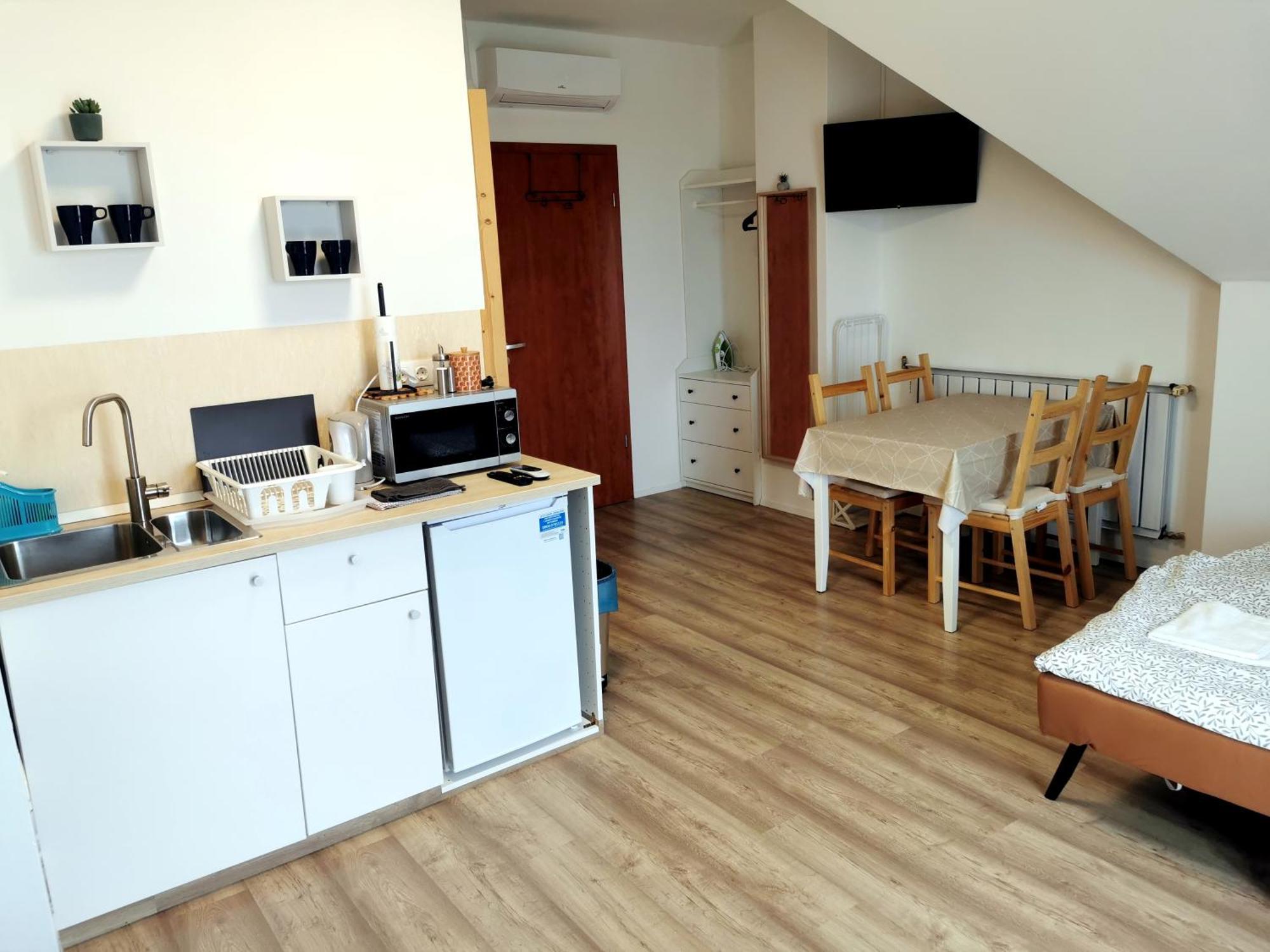 Regori Haz Hotel Balatongyörök Eksteriør billede