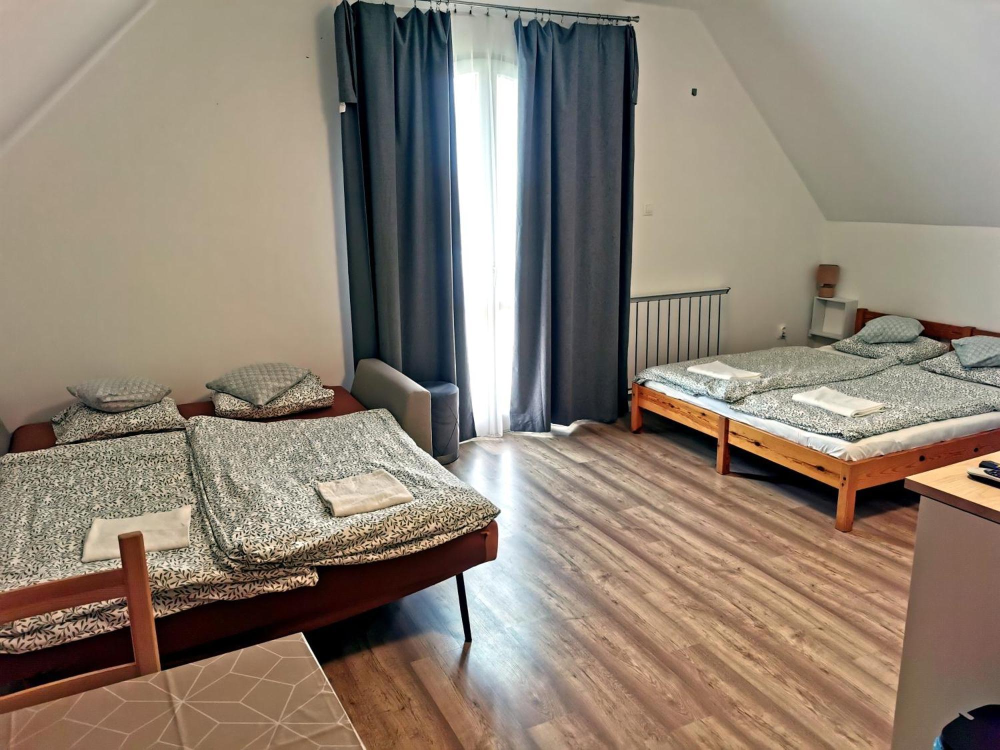 Regori Haz Hotel Balatongyörök Eksteriør billede